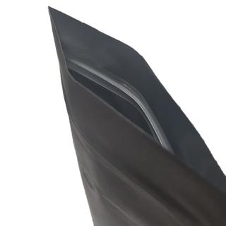 Standbodenbeutel mit schwarzem Kraftpapier und Aromaschutzventil 140x270x80mm